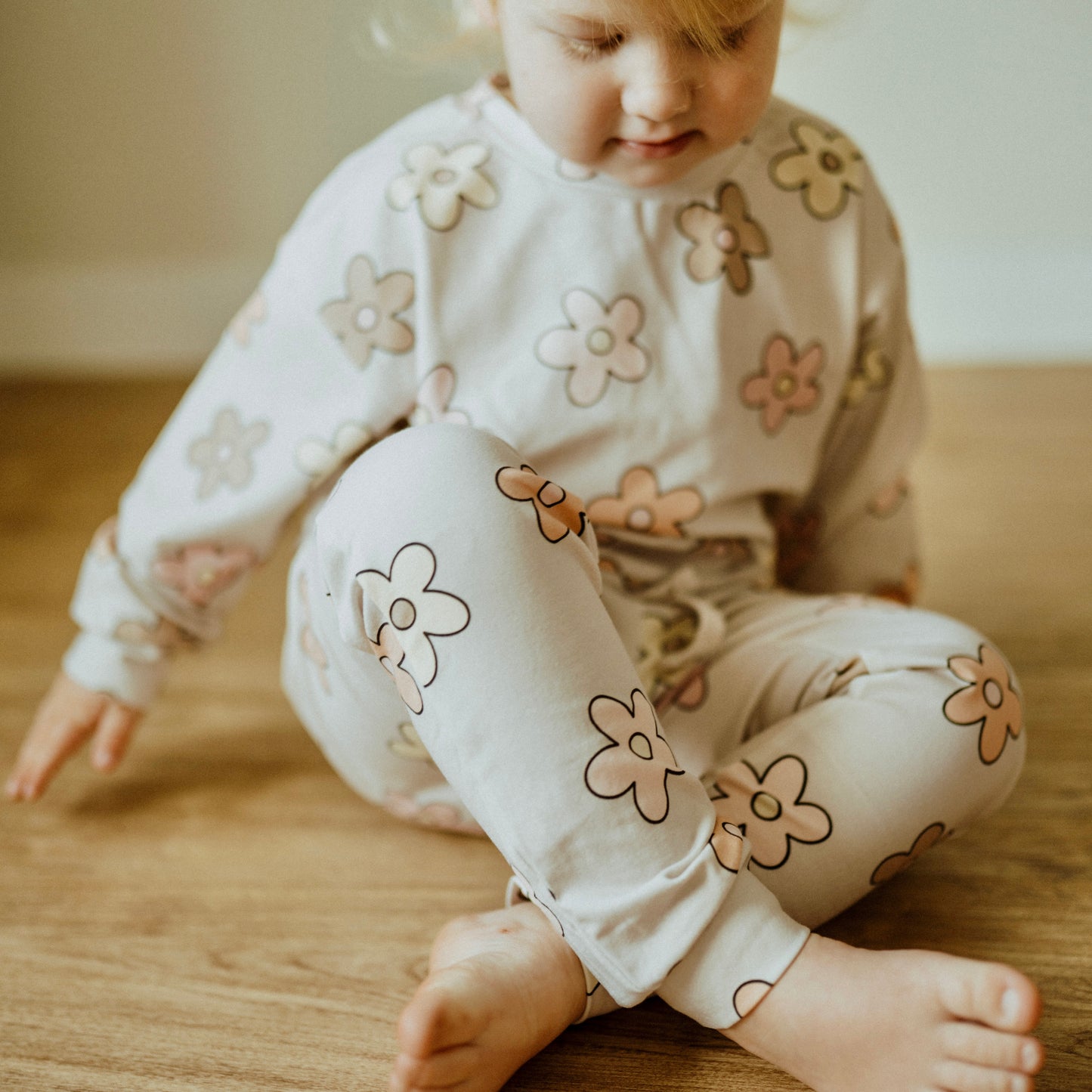 Pastel Floral- Lightweight Sweatshirt / Pants